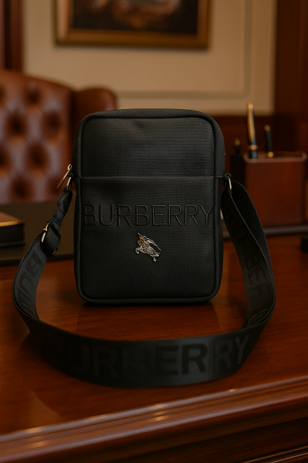 باوتش شبابي ماركة BURBERRY