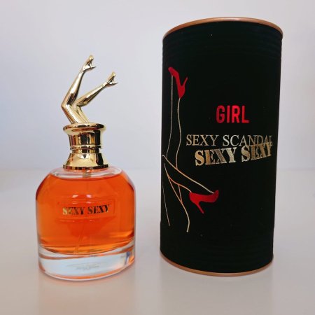 عطر نسائي SEXY SCANDAL GIRL