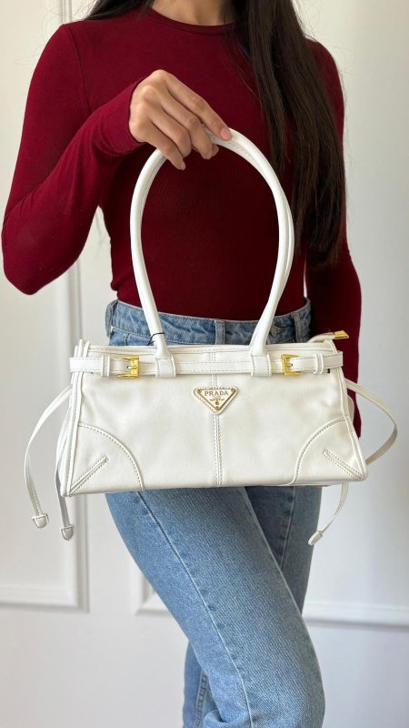 شنطة - Prada / كواليتي ماستر